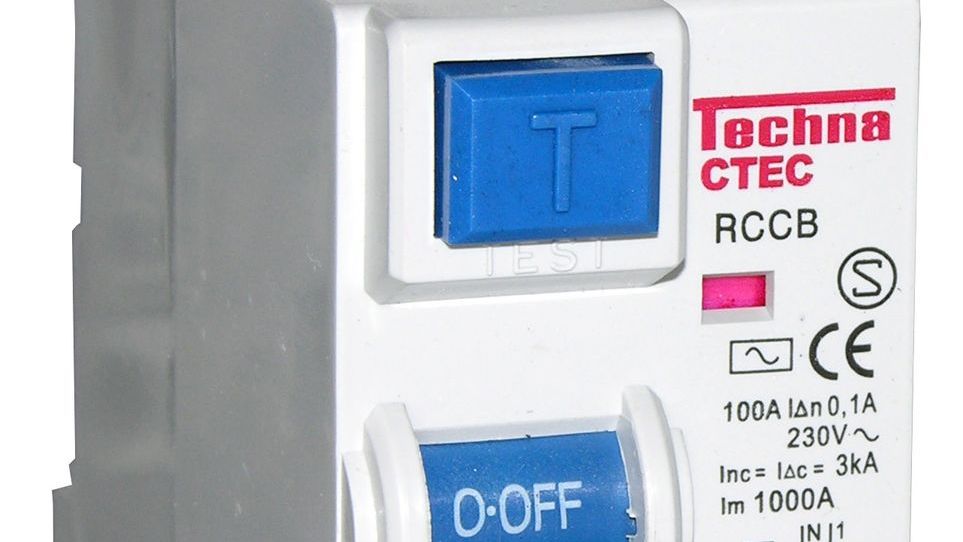 10 Illegal Electrical Add-Ons Inspectors Say Are Everywhere