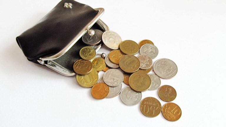 What to Do With Your Pennies After the U.S. Stops Minting Them
