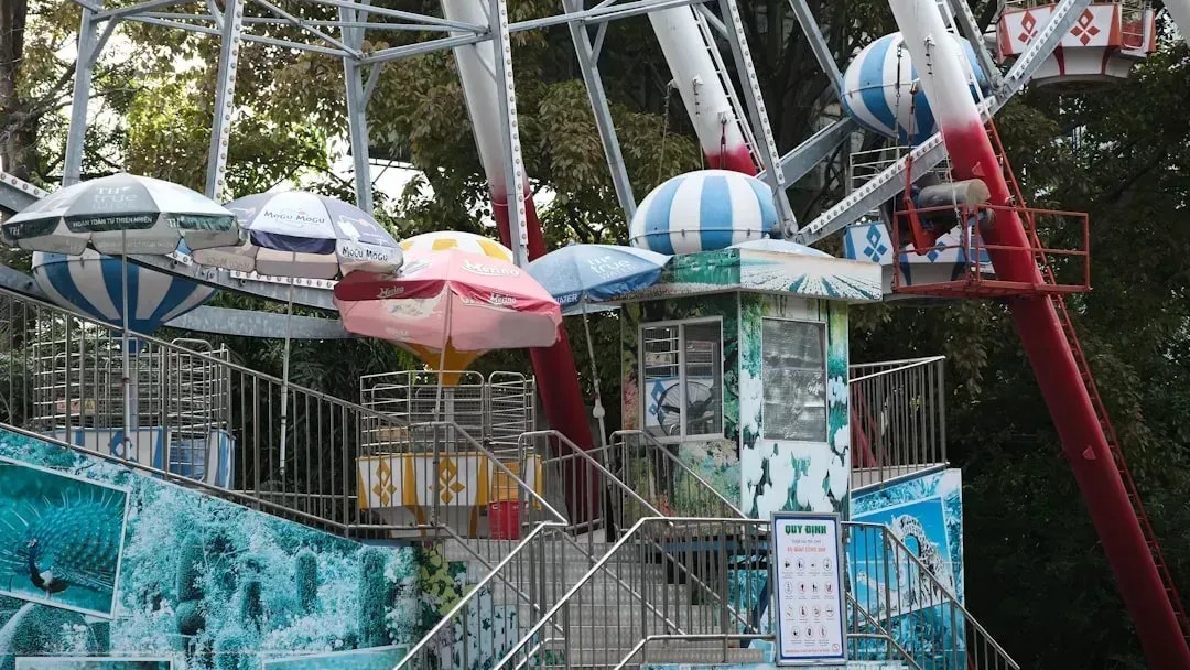 The Hidden Crisis Facing Amusement Parks: Why Dollywood Is at Risk