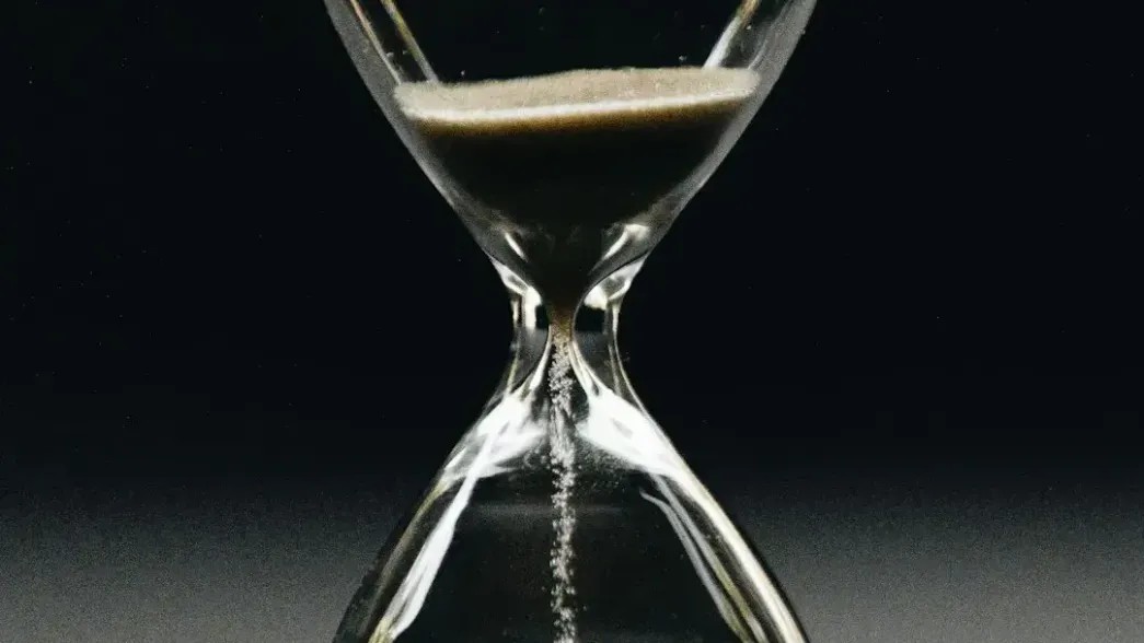 Quiet Millionaires: 10 Signs of Hidden “Time Wealth”
