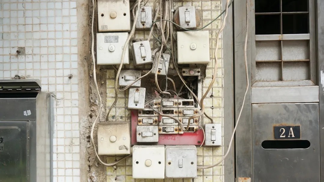 10 Things Home Inspectors Say They Notice in Almost Every House