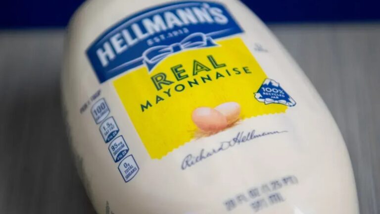 7 Foods You Should Never Freeze (But Almost Every Home Does)