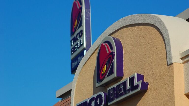 The 4 Unhealthiest U.S. Chain Restaurants Based on New 2025 Data