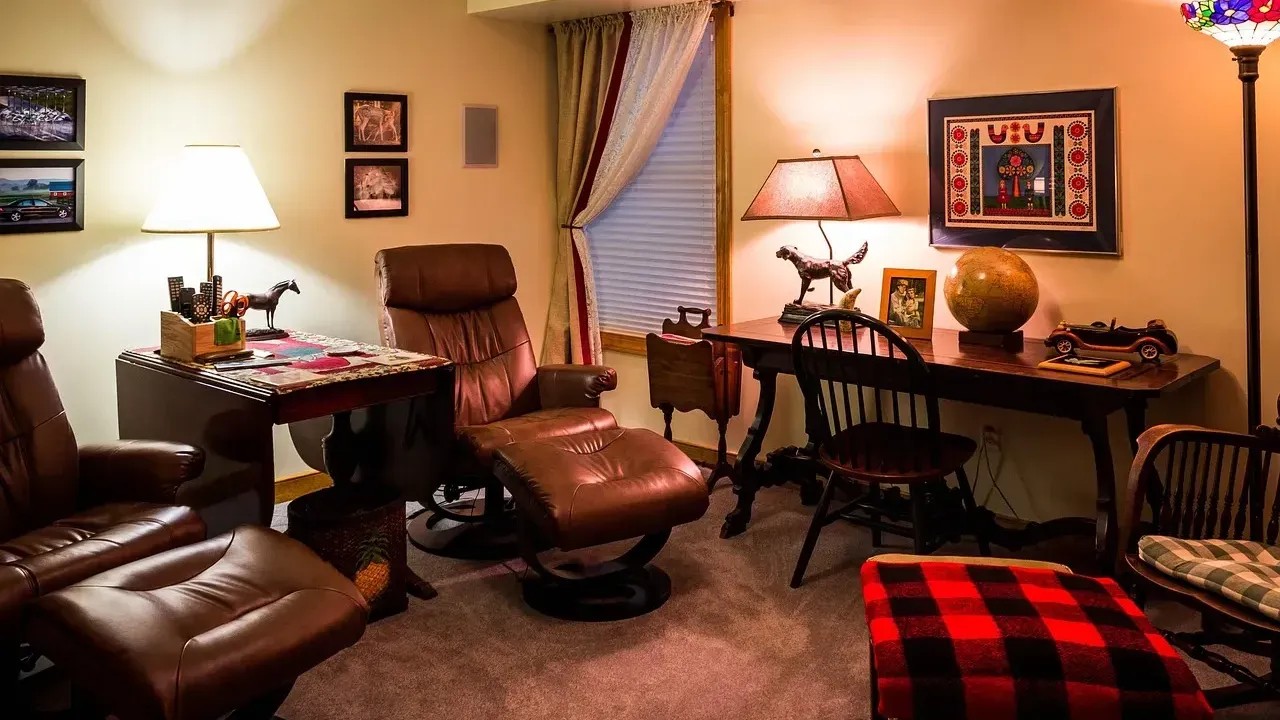 12 Home Features Falling Out of Favor as Homeowner Anxiety Rises