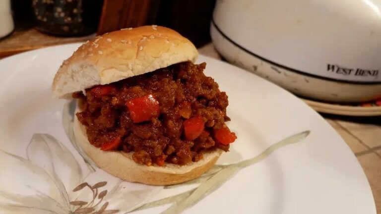 If You Grew Up in the '80s, These 8 Meals Were Regulars at the Table