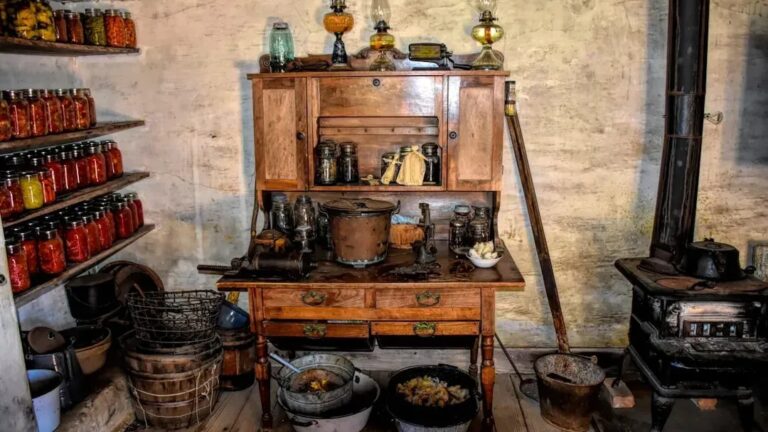 Blacklisted Homes: 8 Features That Can Make a Property Nearly Impossible to Sell