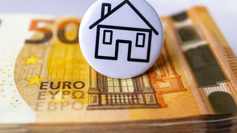 The Net Worth Threshold That Defines "Affluent" in 2026 - and Why It's Causing Anxiety