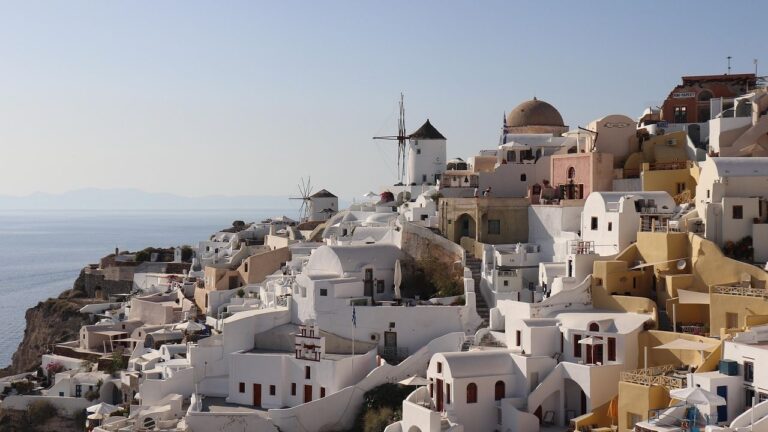 9 Once-Popular Destinations That Are Becoming Much Less Popular, Says Data