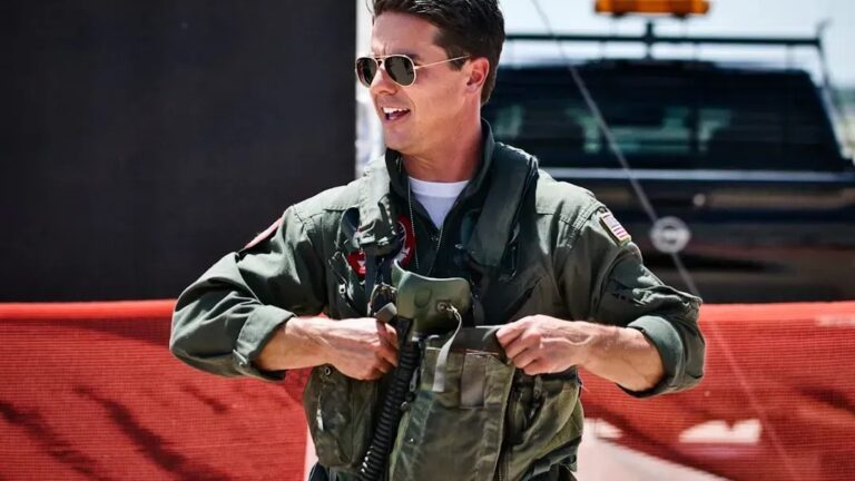 10 Celebrity Cameos Most People Completely Missed in Popular Movies