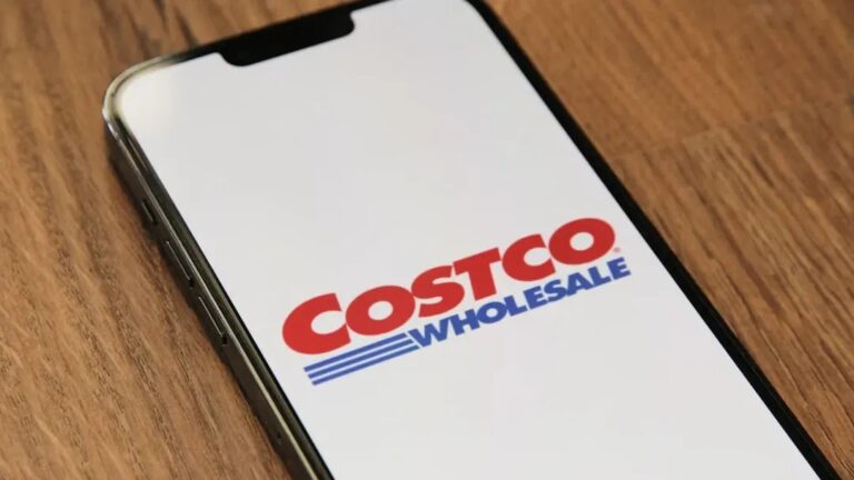 Costco Shoppers Are Debating a New Rule - And Some Say It Goes Too Far