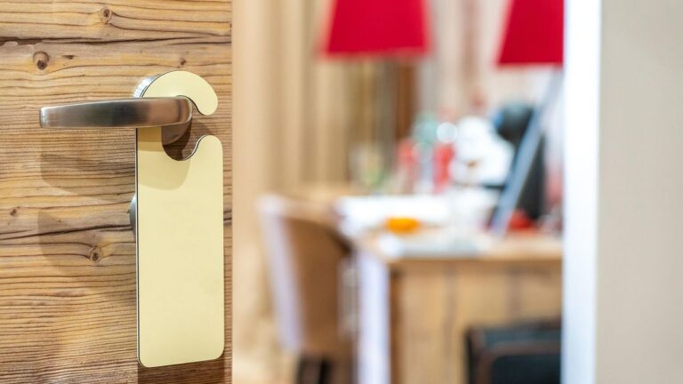 Former Hotel Staff Say You Should Always Turn Off the Lights Before Entering a Room - Here's Why