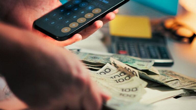 I Worked as a Personal Assistant to the 1%: 11 Money Habits They Follow That We Don't