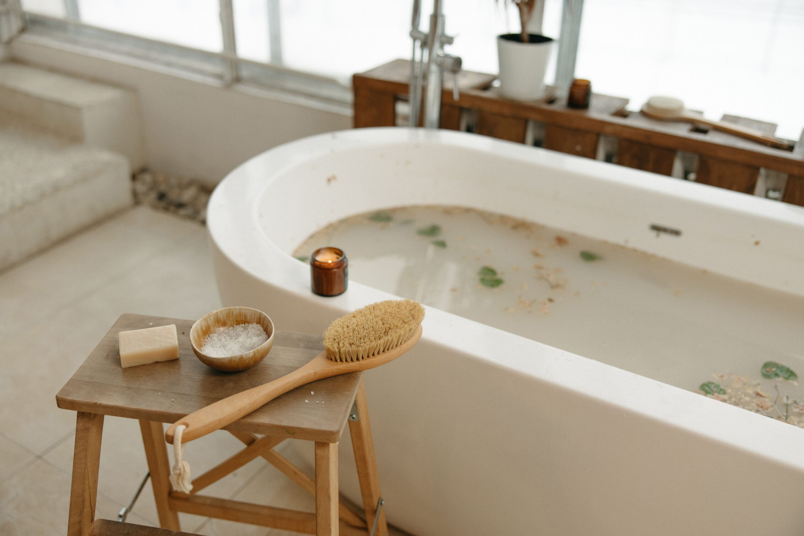How to Turn Bath Time into a Relaxing Ritual